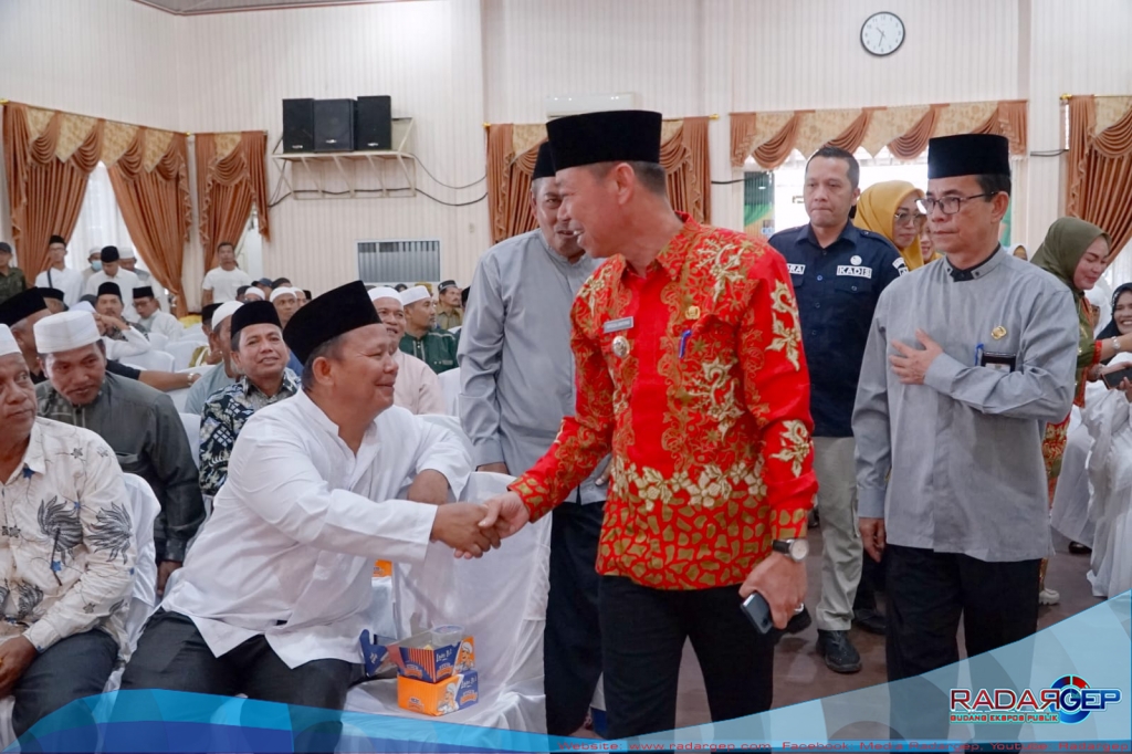 Bupati Rohil Ingatkan Jamaah Jaga Kesehatan